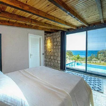 Villa Private Pool With Garden For 2 People In Faralya, - Awz 229 Fethiye